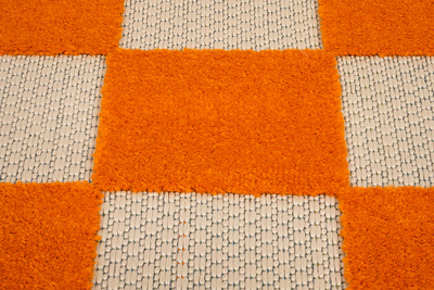 Tappeto  UM27B CREAM ORANGE CHECKER GJD  - Tappeto a corda